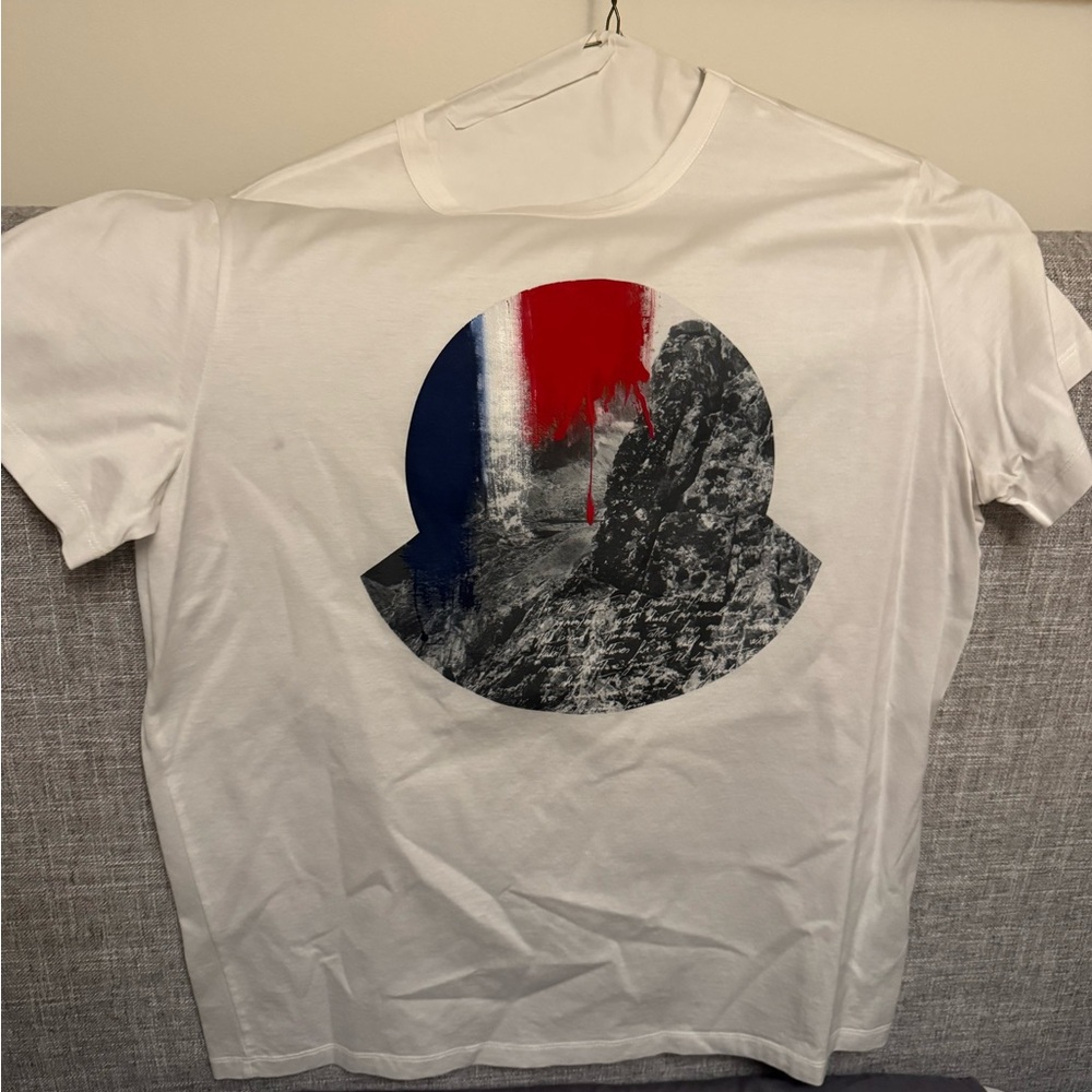 Men Large Moncler Graphic T-Shirt